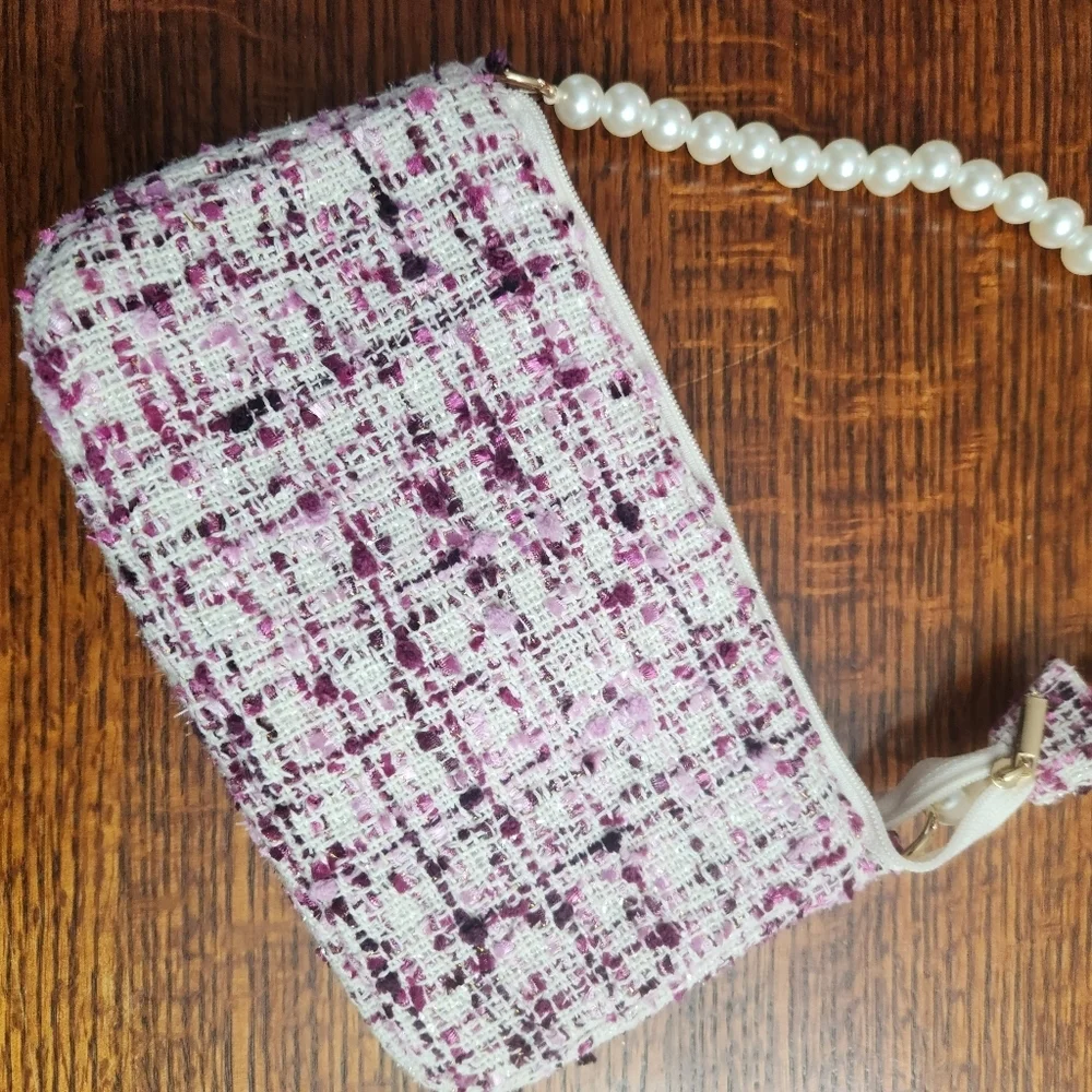 3/$25 Like new‎ CREWCUTS Mini Tweed pink and purple purse with pearl handles